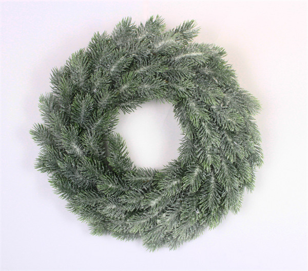 Christmas wreaths for front door with lights ice finish.jpgChristmas Wreaths for Front Door with Lights Ice Finish.jpg