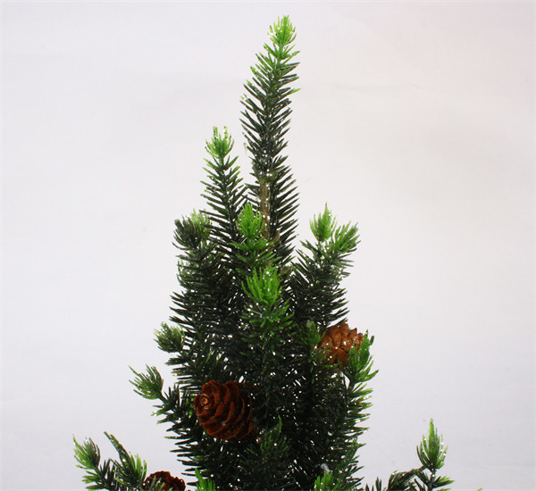 Mini Christmas Tree for Christmas Green Finish.jpg