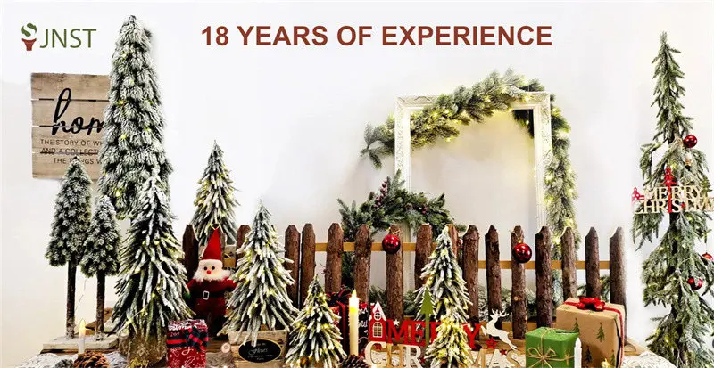Pinheiro de Natal para Home Party.jpg Pine Tree for Christmas for Home Party.jpg